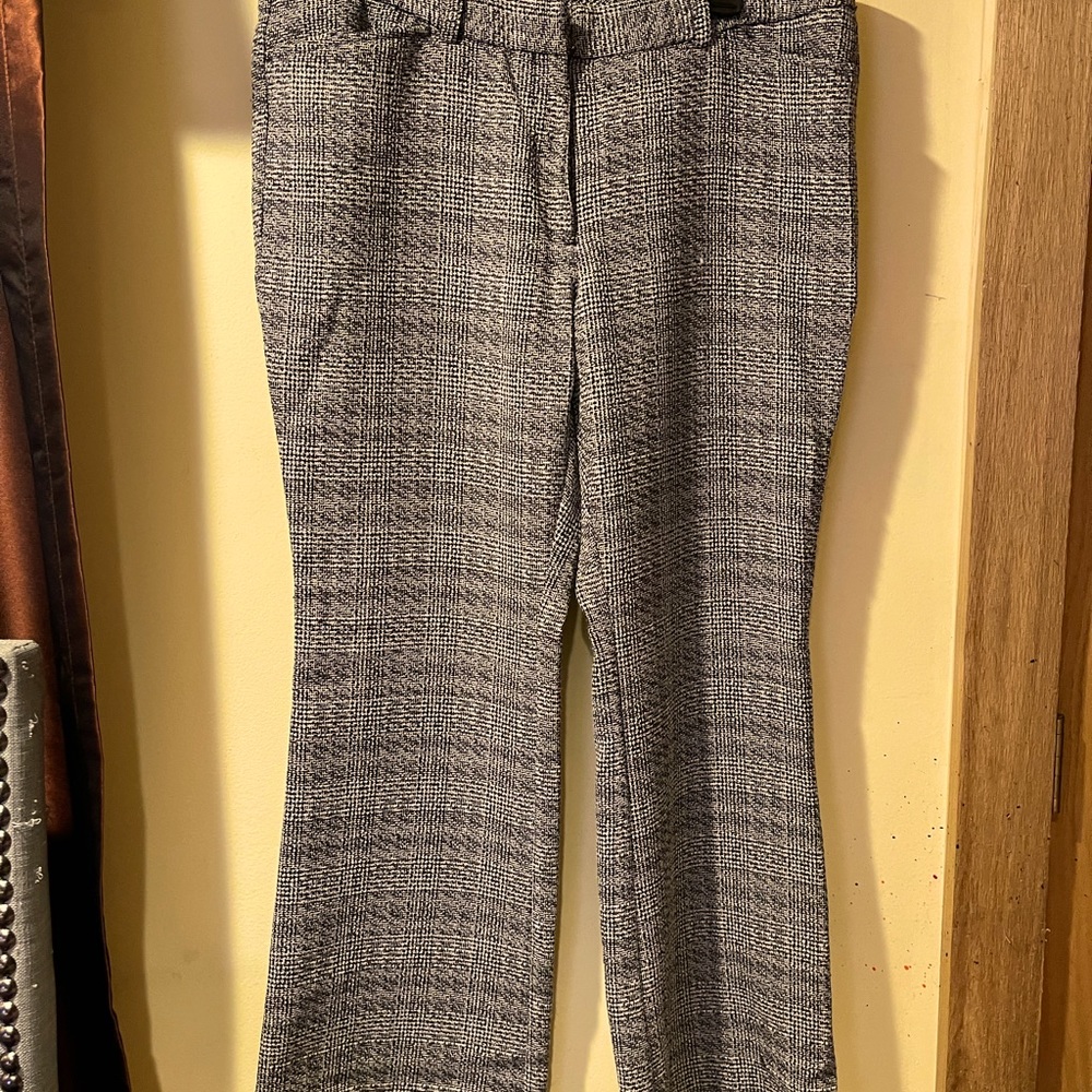 Worthington Women’s slacks- Modern Fit. Size 16P.